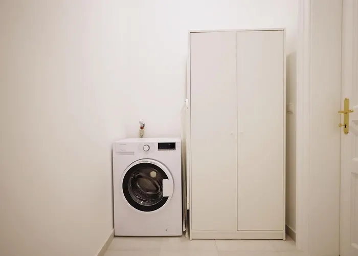 Heymi Zentagasse Apartment Vienna
