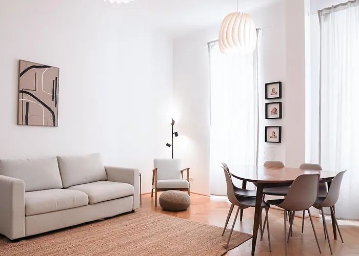 Heymi Zentagasse Apartment